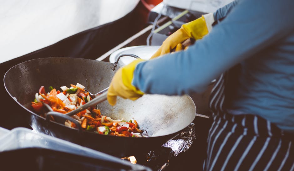 Vai dietro le quinte: cosa si cucina e si cuoce in cucina