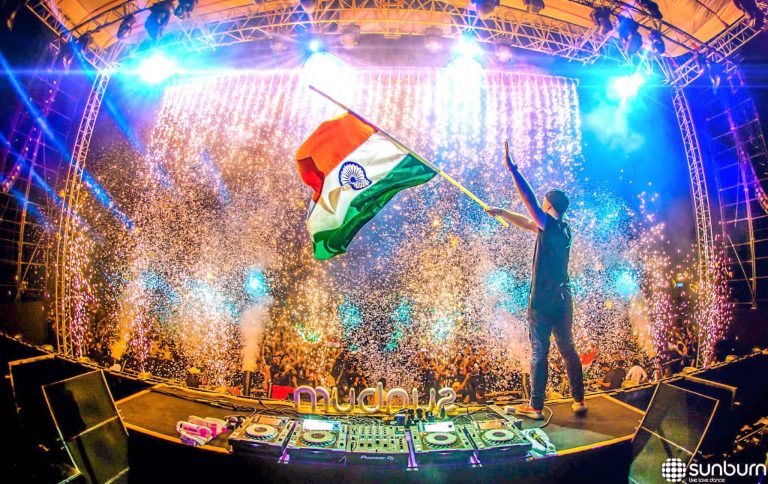 Sunburn Hardwell-festival
